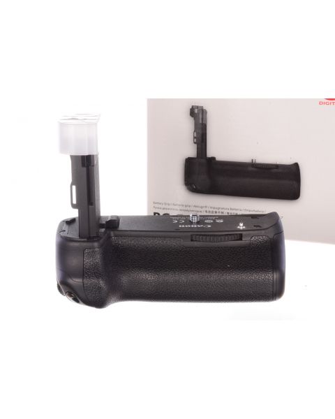 Canon BG-E13 battery grip, with AA battery holder too, genuine Canon, almost mint, 6 month guarantee