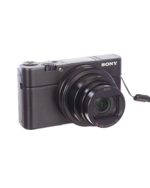 Sony RX100 VII camera, MINT! With a/c adaptor, 6 month guarantee