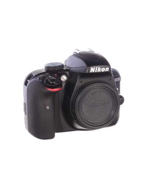 Nikon D3300 body, only 50 actuations, see description, 6 month guarantee