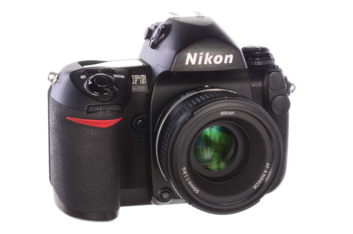 Nikon F6 - the ultimate autofocus film SLR